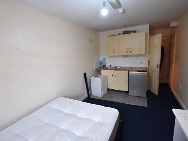 Apartment for rent in Hyson Green, Haddon