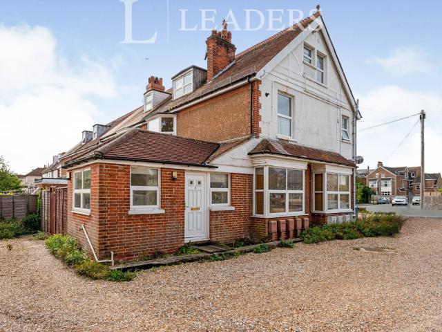 Studio for rent in Clapham, West Sussex