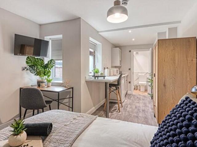 Apartment for rent in Caldermill, East Midlands