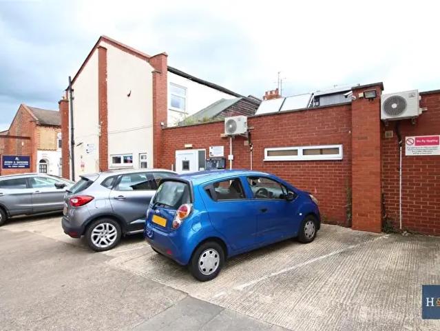 Apartment for rent in Semilong, Northampton