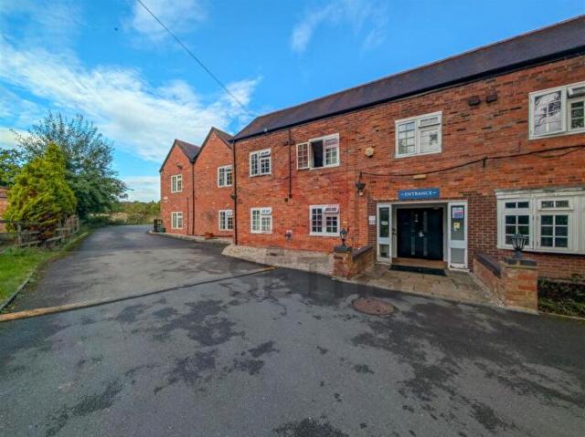 Apartment for rent in Brownshill Green, Coventry