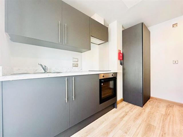 Apartment for rent in St Ann's, Haddon