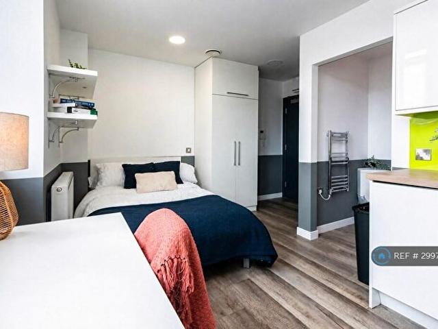 Apartment for rent in The Meadows, Haddon