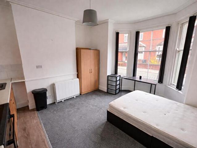 Apartment for rent in Highfields, Old Wharf