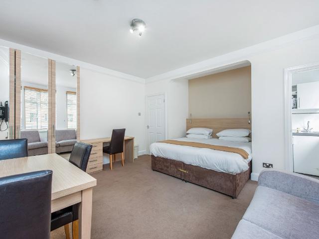Studio for rent in Saint Pancras, Greater London