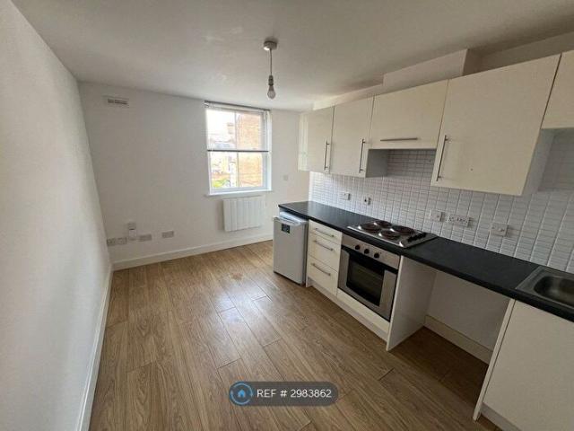 Apartment for rent in Highfields, Old Wharf