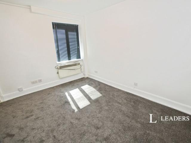 Studio for rent in Hythe, Fordham Heath
