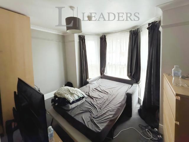 Studio for rent in Chesterton, Arbury