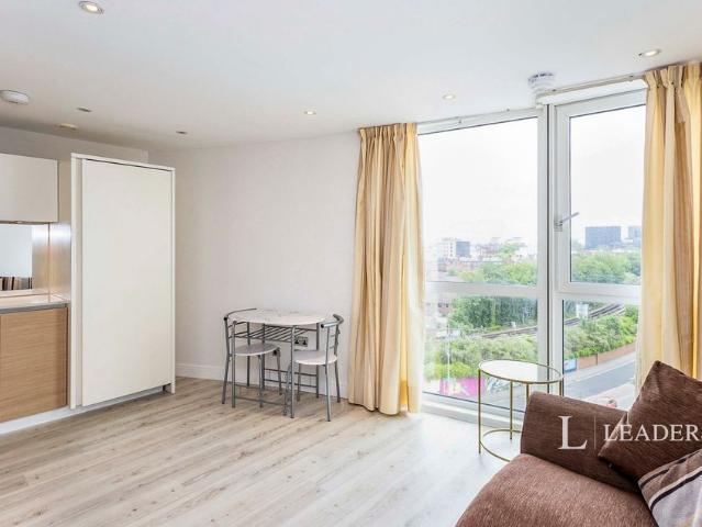 Studio for rent in Portsea, City Of Portsmouth