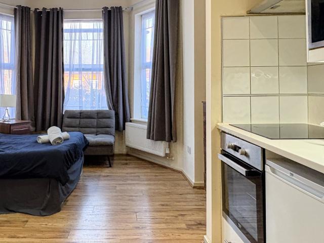 Studio for rent in London Borough of Brent, Greater London