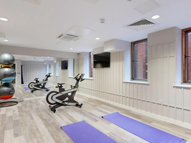Studio for rent in West Yorkshire
