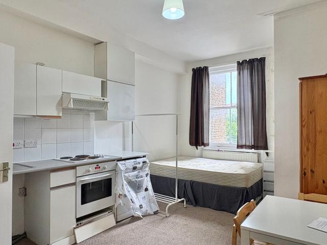 Studio for rent in Notting Hill, Greater London