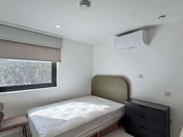 Studio for rent in Limehouse, Greater London