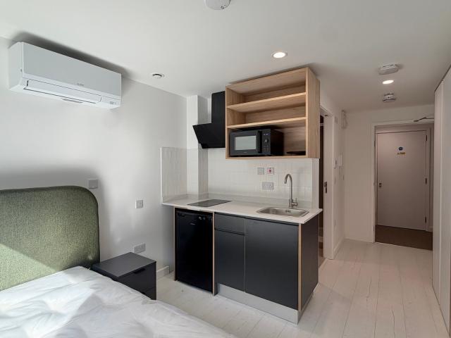 Studio for rent in Limehouse, Greater London