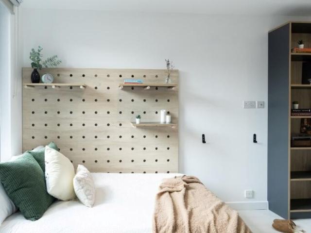 Studio for rent in Limehouse, Greater London