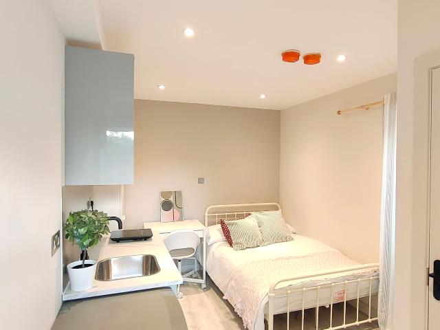 Studio for rent in Ocean Estate, Stepney