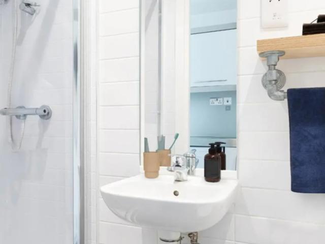 Studio for rent in Spitalfields, Whitechapel