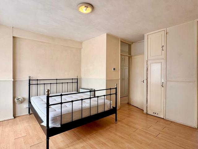 Studio for rent in Isle Of Dogs, Greater London