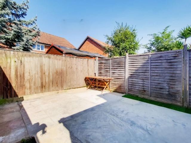 Studio for rent in Norbiton, Greater London