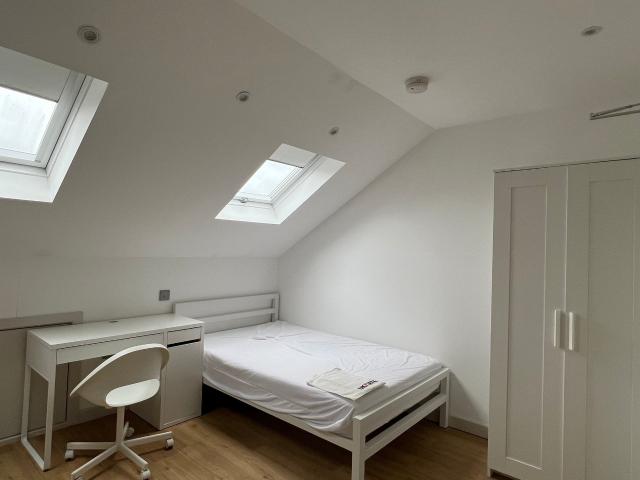 Studio for rent in Norbiton, Greater London