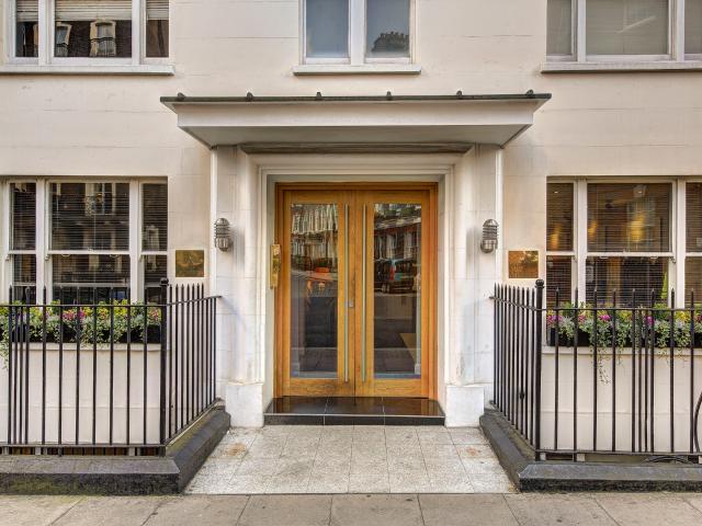 Studio for rent in Mayfair, Greater London