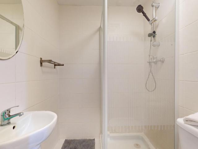 Studio for rent in Earl's Court, Greater London