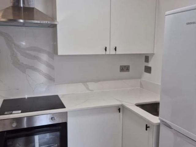 Studio for rent in London Borough of Croydon, Greater London