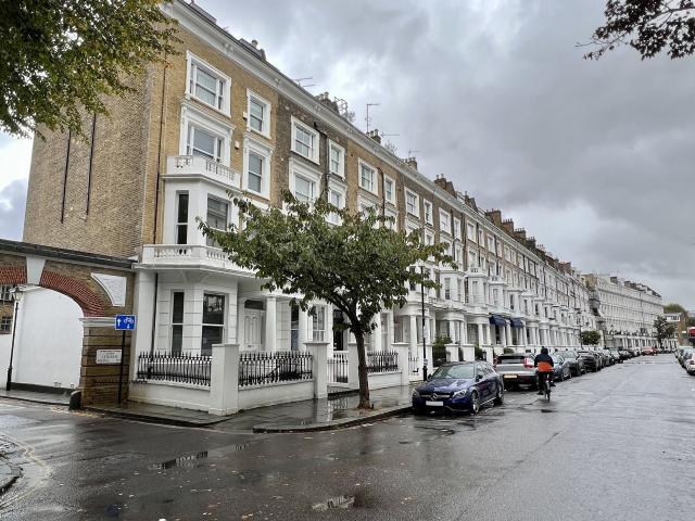 Studio for rent in Earl's Court, Greater London