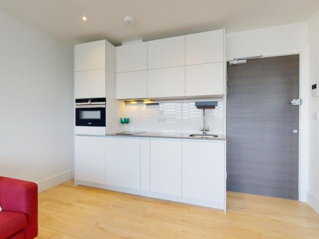 Studio for rent in London Borough of Brent, Greater London