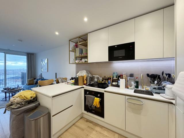 Studio for rent in Alperton, Greater London