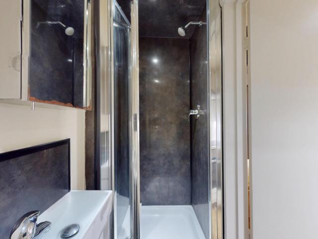 Studio for rent in Mapesbury, Greater London