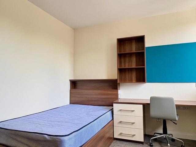 Studio for rent in London Borough of Ealing, Greater London