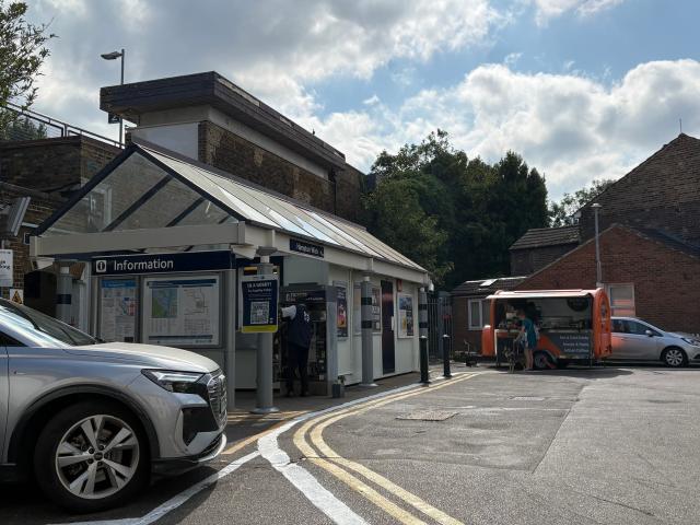 Studio for rent in Hampton Wick, Greater London