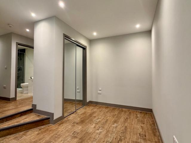 Studio for rent in Ringlestone, Midway