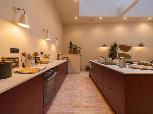 Studio for rent in City Centre, South Yorkshire