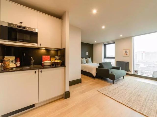 Studio for rent in City Centre, South Yorkshire