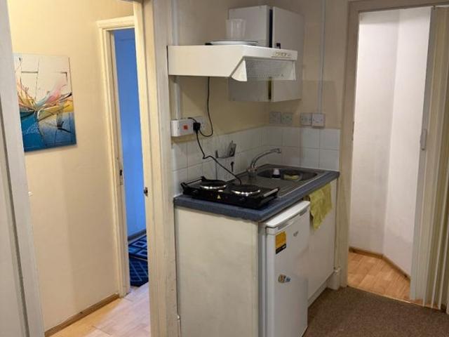 Studio for rent in London Borough of Merton, Greater London