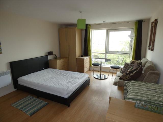 House for rent in Portsea, City Of Portsmouth