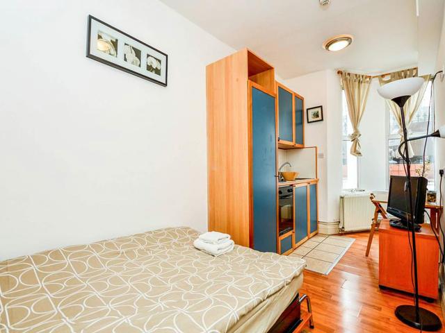 Apartment for rent in Earl's Court, Greater London