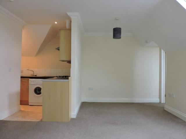 Studio for rent in West End, Fareham