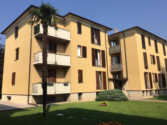 Ufficio in vendita a Vercurago, Lombardia