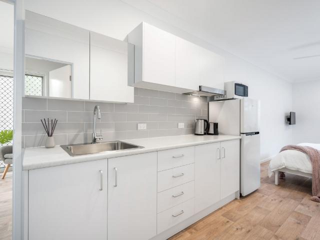 Granny Flat for rent in Toombul, Queensland