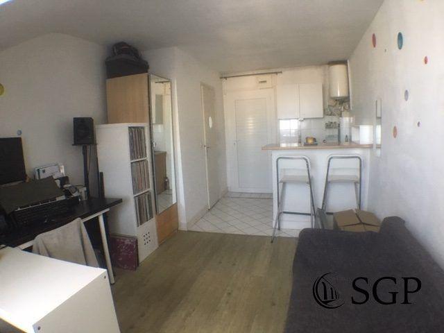 Studio location à Versailles
