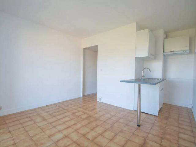 Studio location à Grasse, Villeneuve-loubet