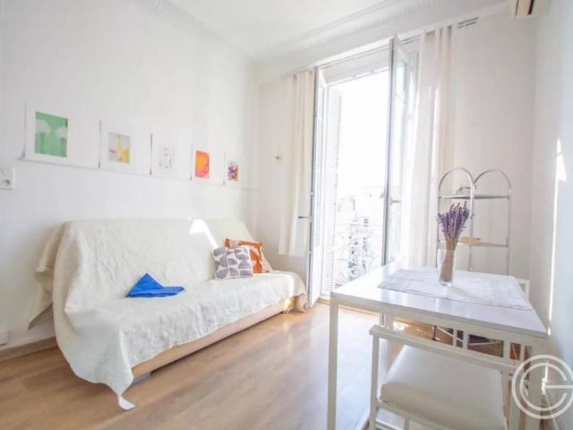 Studio location à Nice