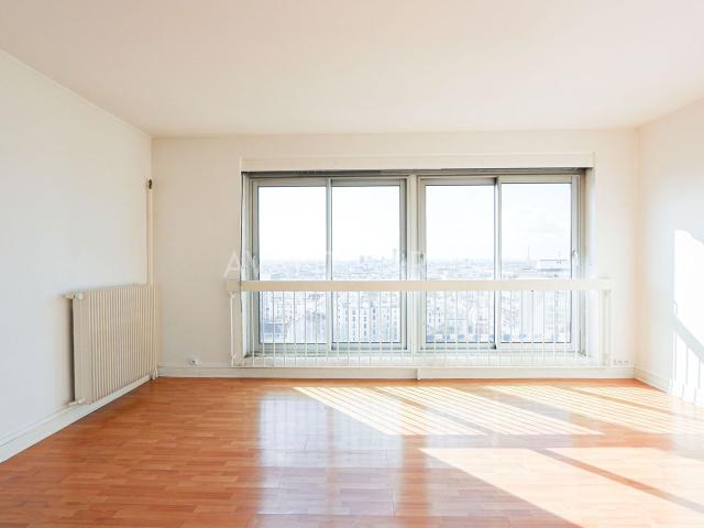Studio location à Paris 11e Arrondissement, Paris