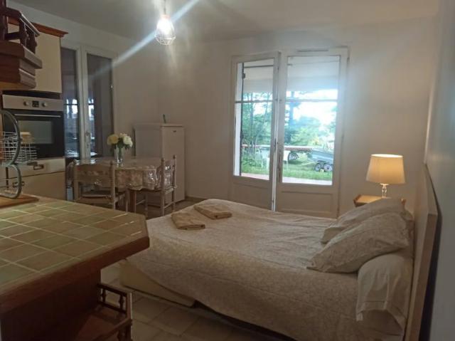 Studio location à Istres, Vitrolles