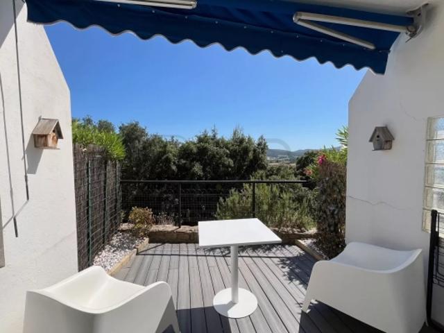 Appartement vente à Arrondissement de Toulon, Le Lavandou