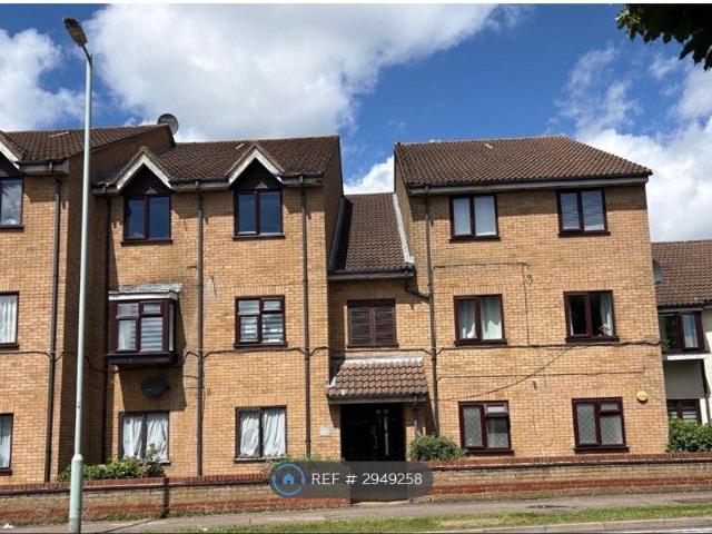 Studio for rent in Elstree and Borehamwood, Borehamwood