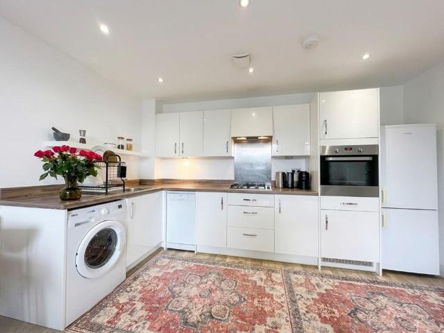 Apartment for rent in Borehamwood, Hertsmere
